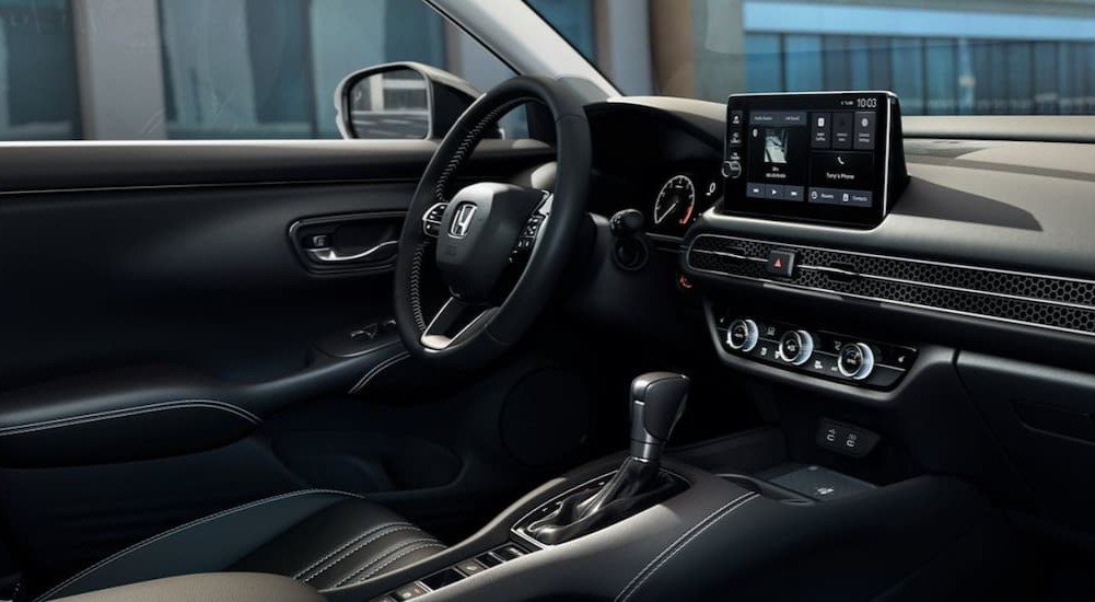 Black dash in a 2027 Honda HR-V.