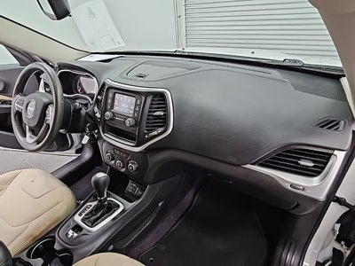 2016 Jeep Cherokee Sport