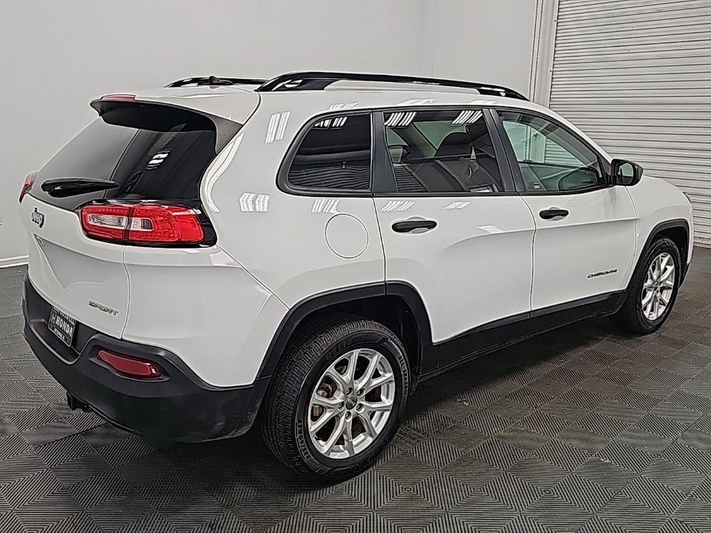 2016 Jeep Cherokee Sport