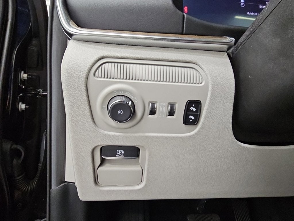 2022 Jeep Grand Wagoneer Series I