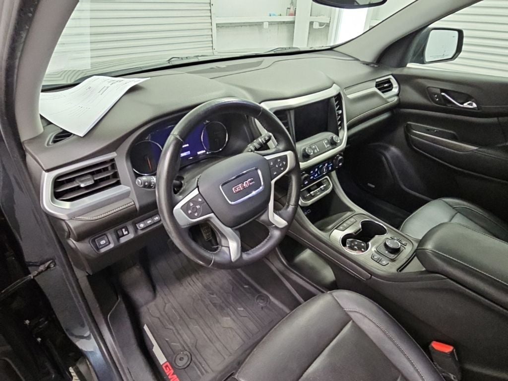2020 GMC Acadia SLT