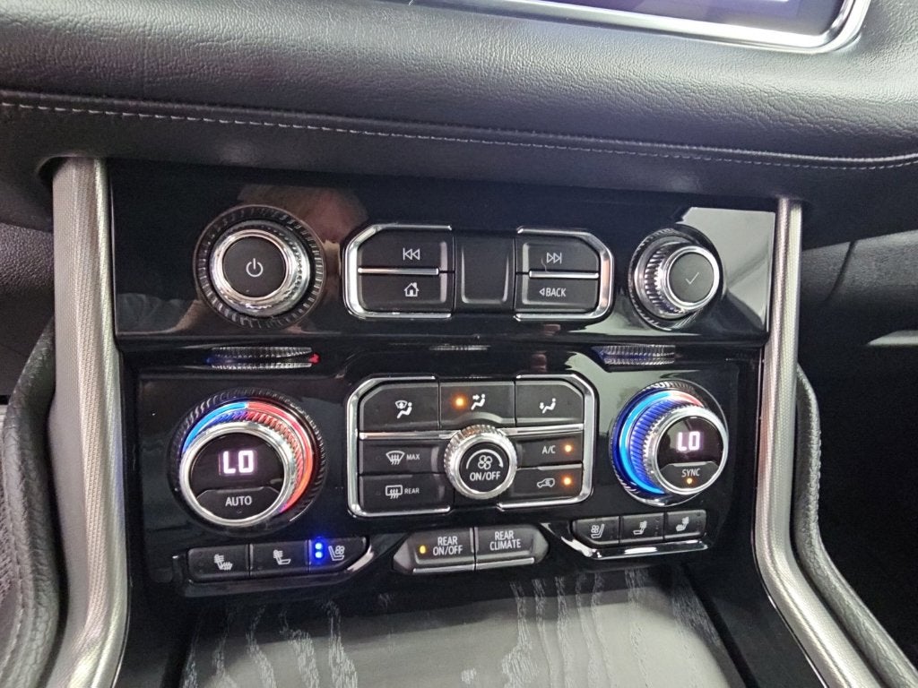 2023 GMC Yukon Denali - Photo 22