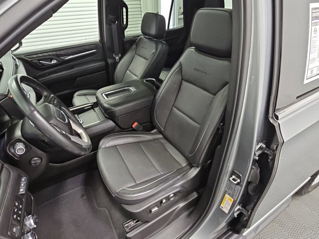2023 GMC Yukon Denali - Photo 33
