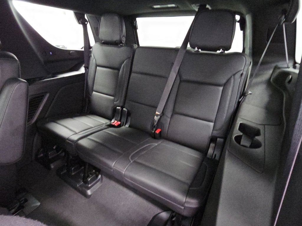 2023 GMC Yukon Denali - Photo 39
