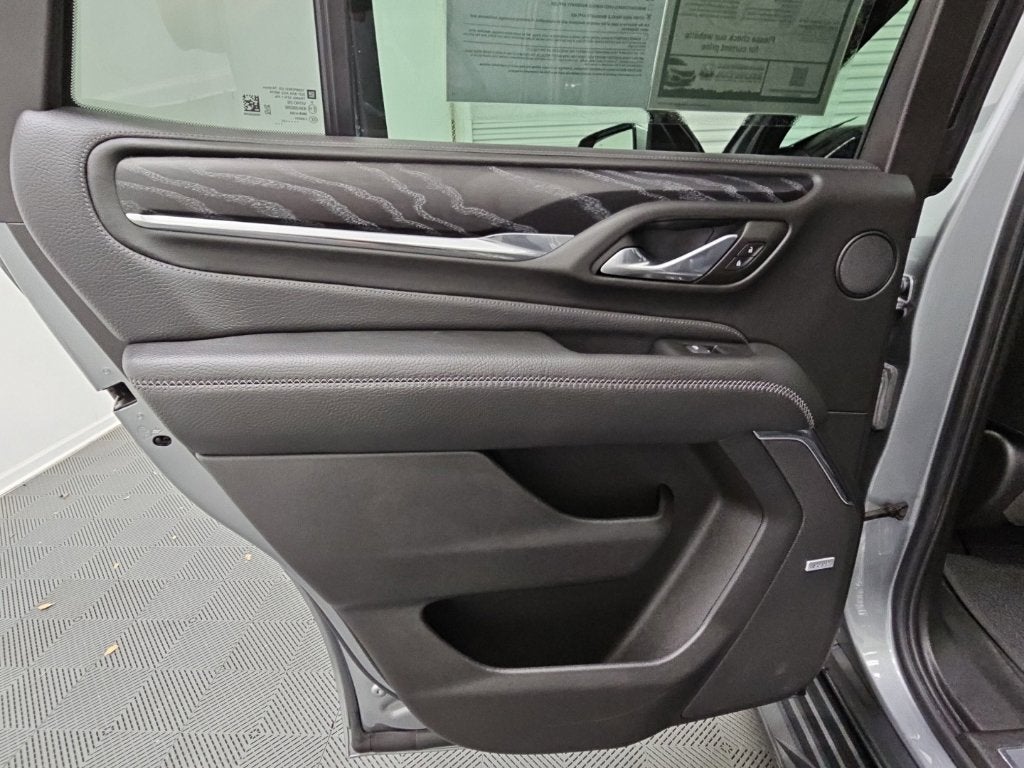 2023 GMC Yukon Denali - Photo 40