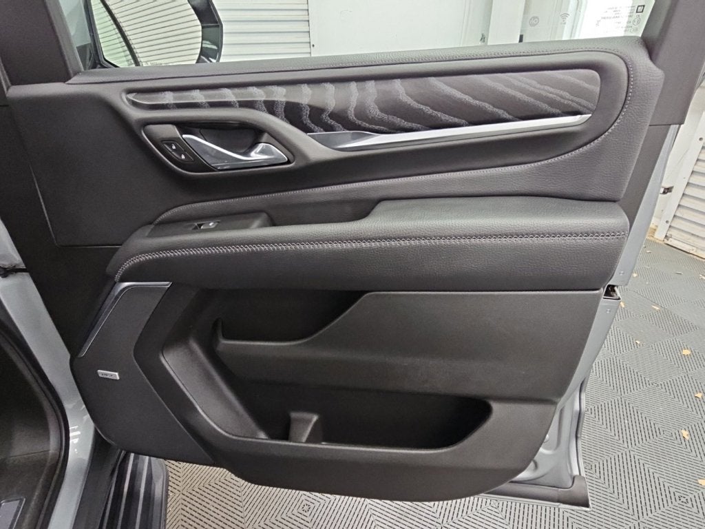 2023 GMC Yukon Denali - Photo 49