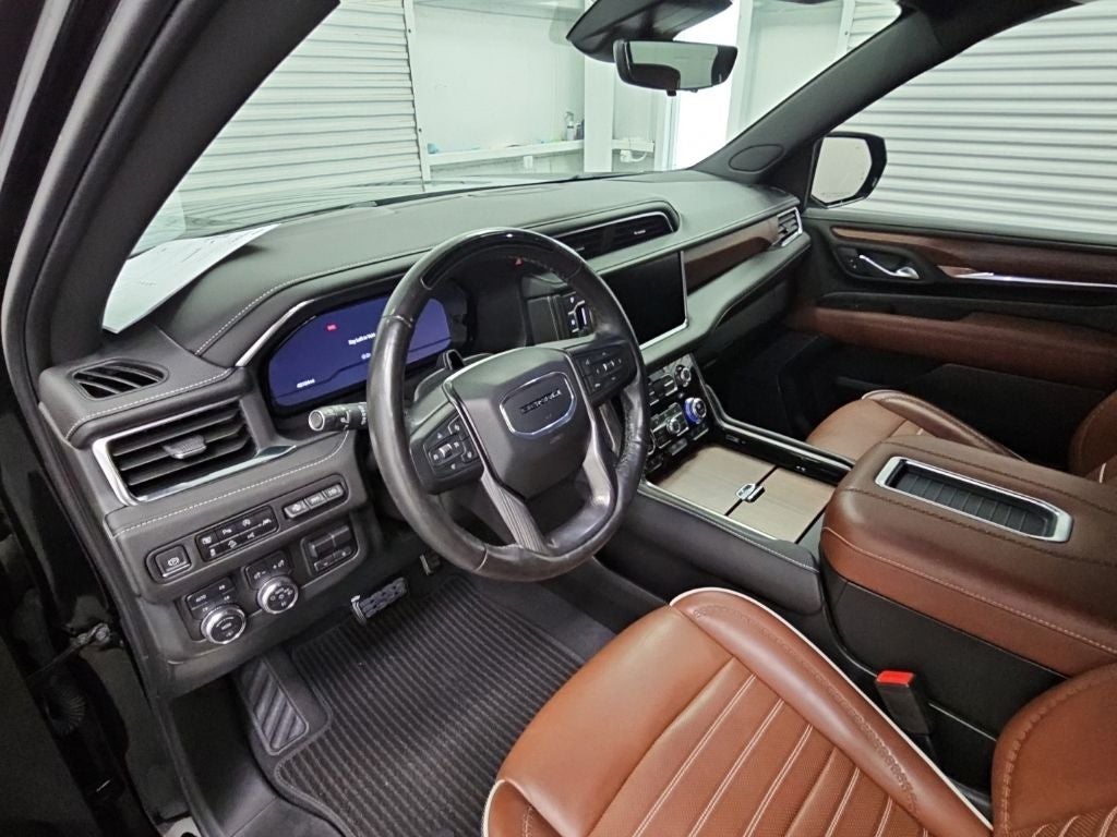 2023 GMC Yukon XL Denali Ultimate