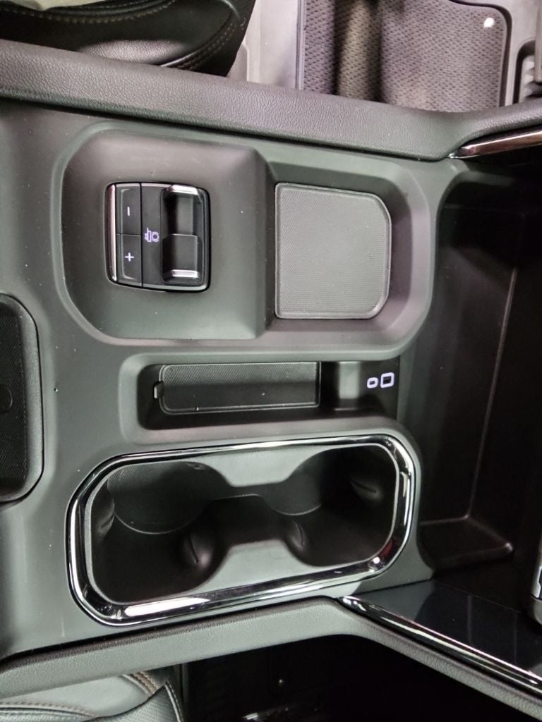 2025 GMC Sierra 2500HD AT4 - Photo 21
