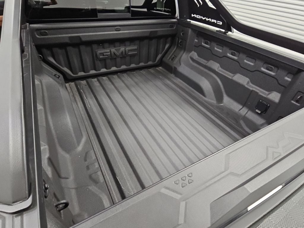2025 GMC Canyon AT4