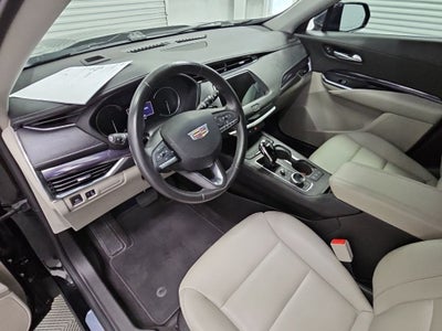 2023 Cadillac XT4 Luxury