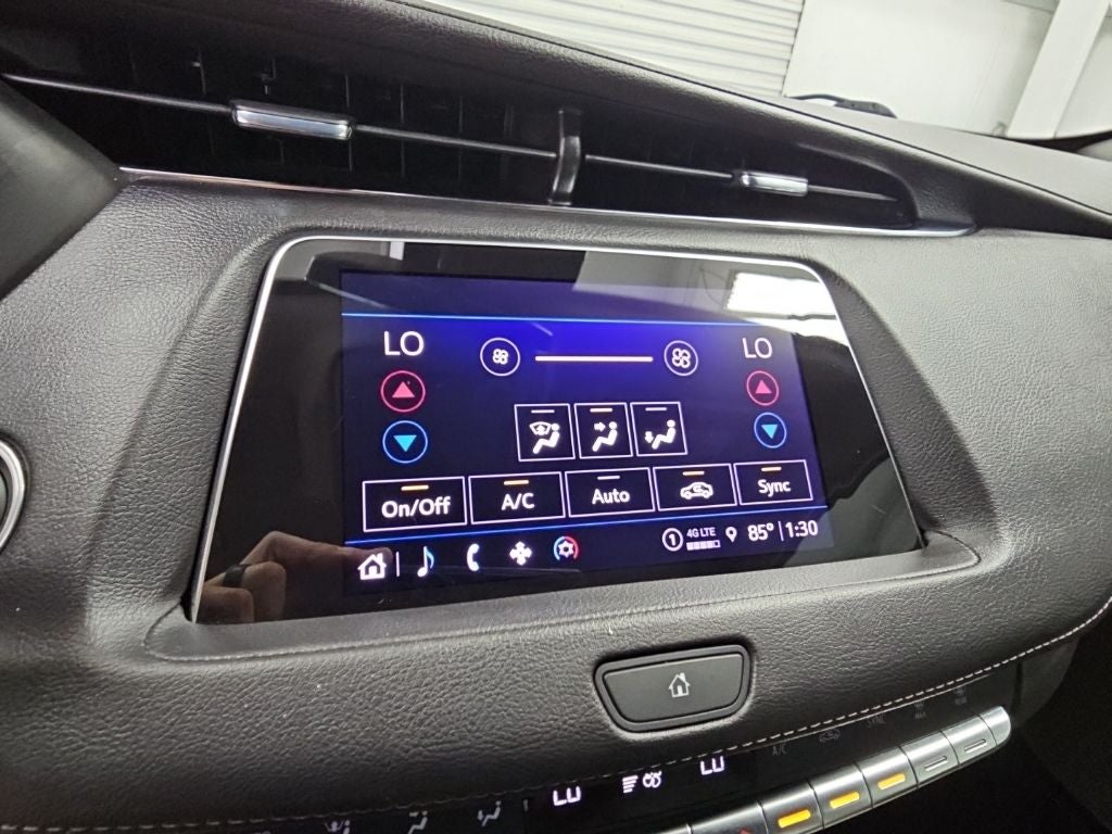 2023 Cadillac XT4 Luxury