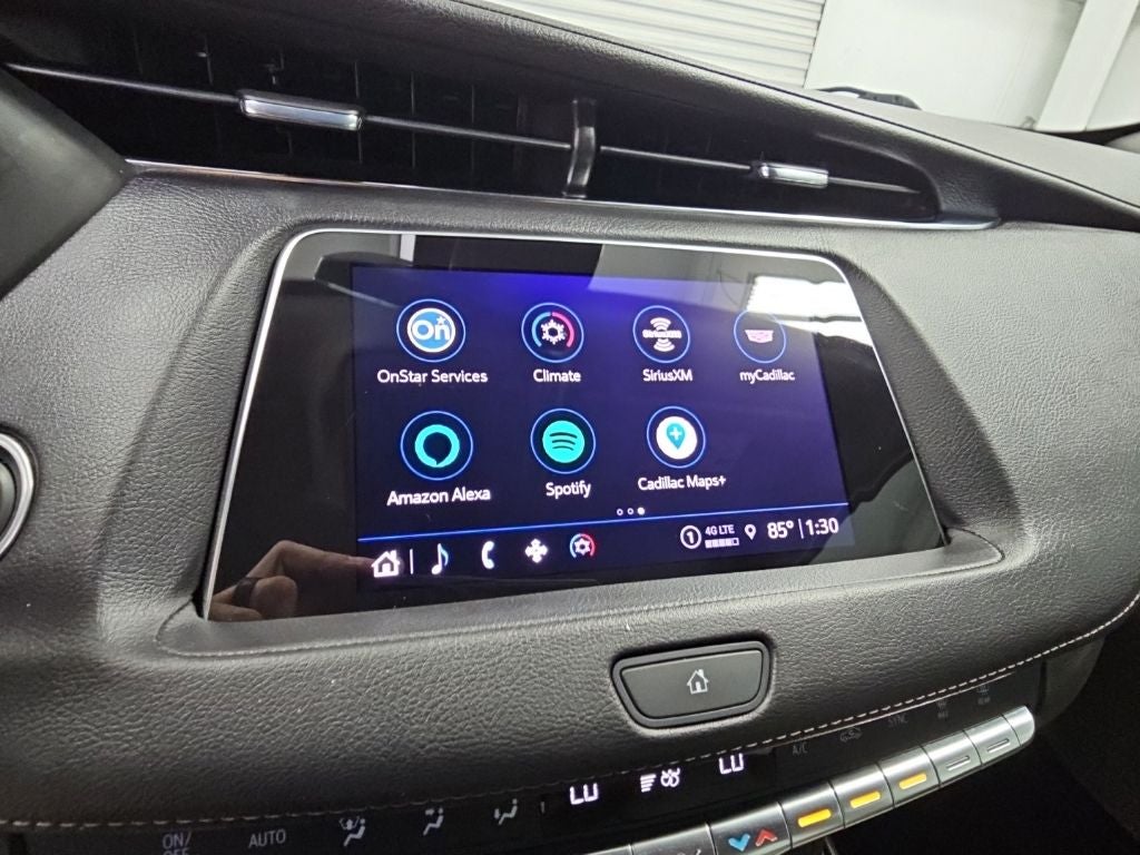 2023 Cadillac XT4 Luxury