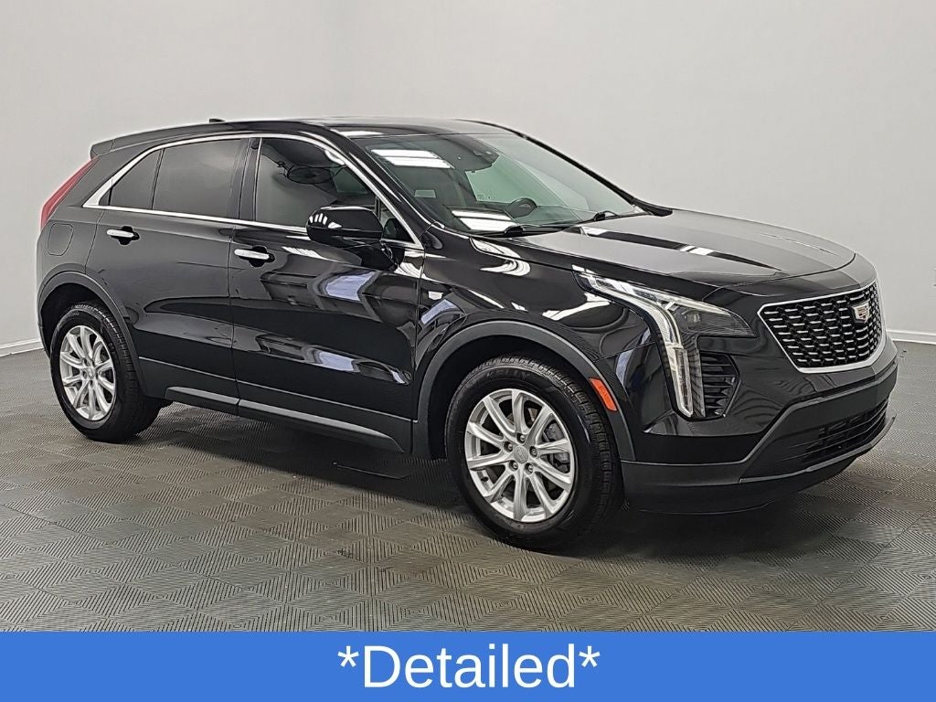 2023 Cadillac XT4 Luxury