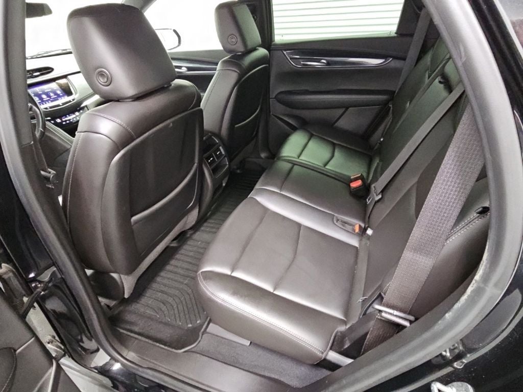2021 Cadillac XT5 Luxury