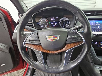 2020 Cadillac XT5 Premium Luxury