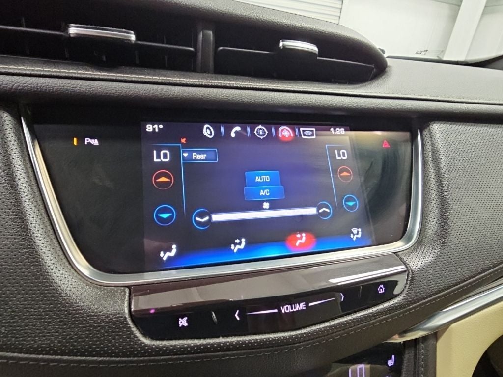 2019 Cadillac XT5 Premium Luxury
