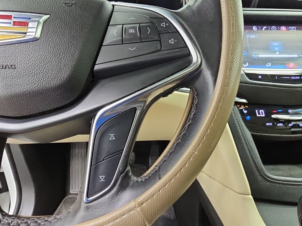 2019 Cadillac XT5 Premium Luxury