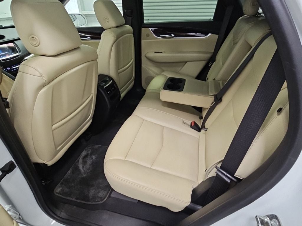 2019 Cadillac XT5 Premium Luxury