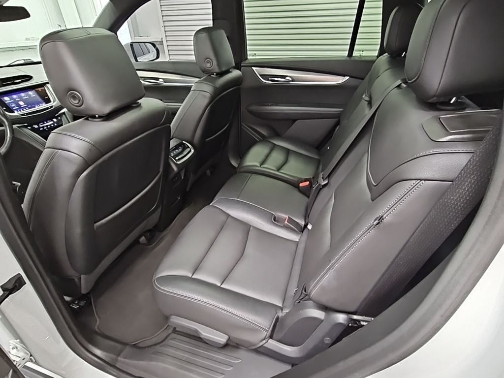 2023 Cadillac XT6 Luxury