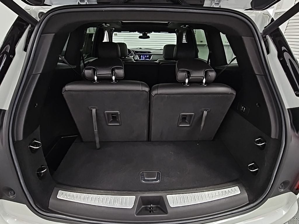 2023 Cadillac XT6 Luxury