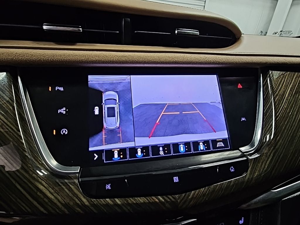 2020 Cadillac XT6 Premium Luxury