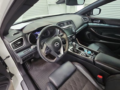 2023 Nissan Maxima SR