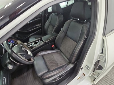 2023 Nissan Maxima SR