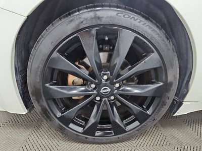 2023 Nissan Maxima SR