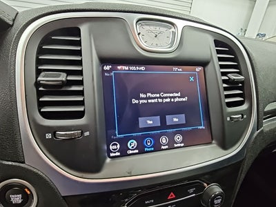 2022 Chrysler 300 Touring