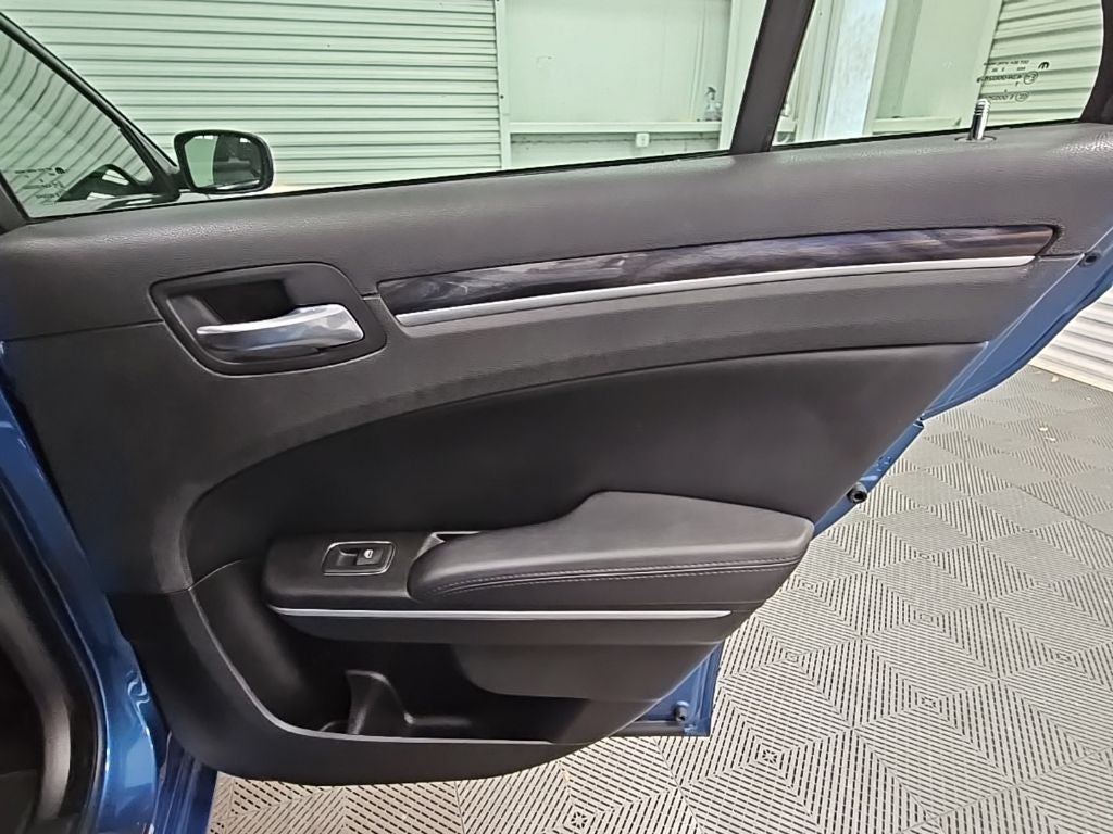 2022 Chrysler 300 Touring