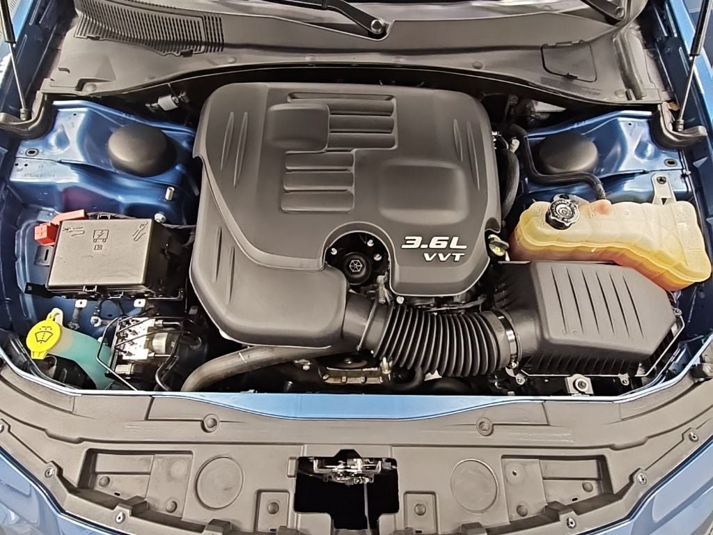 2022 Chrysler 300 Touring