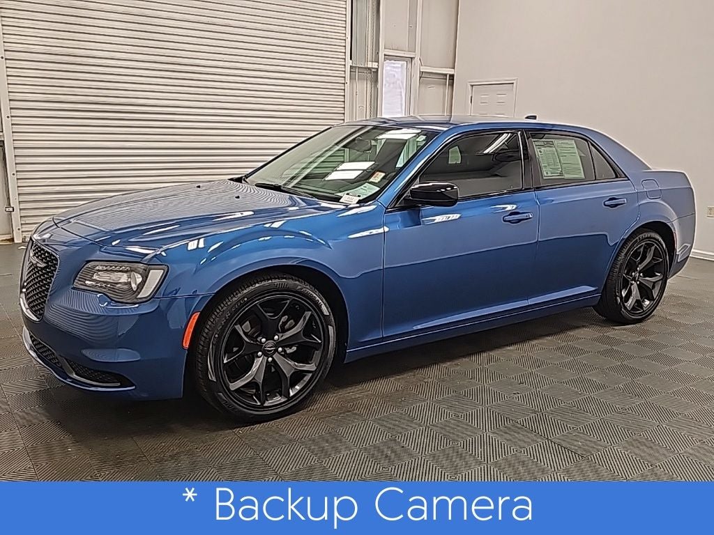 2022 Chrysler 300 Touring