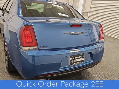 2022 Chrysler 300 Touring