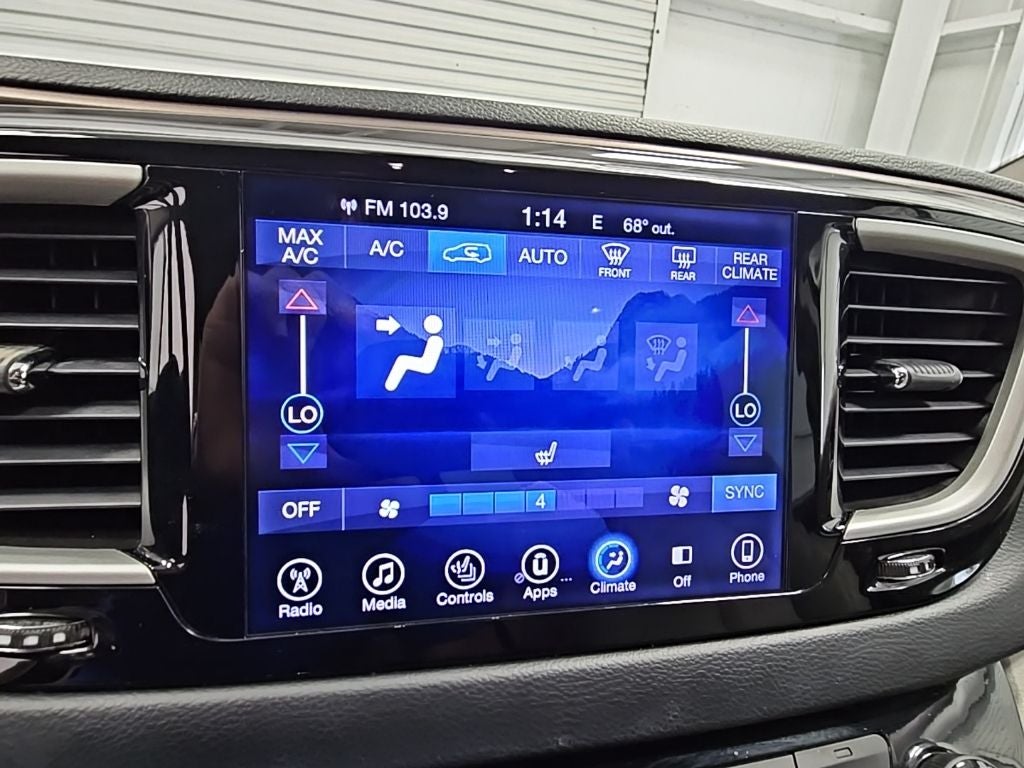 2017 Chrysler Pacifica Touring L