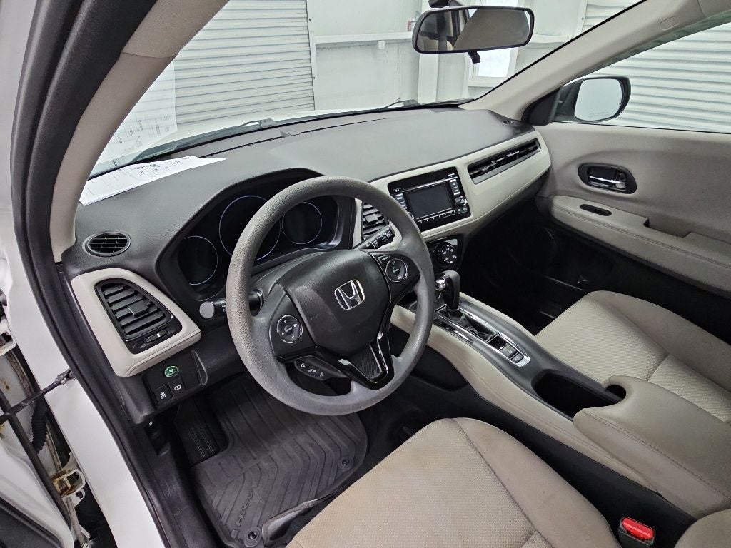 2017 Honda HR-V LX