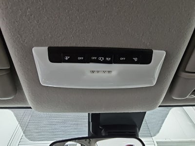 2021 Nissan Versa 1.6 SR