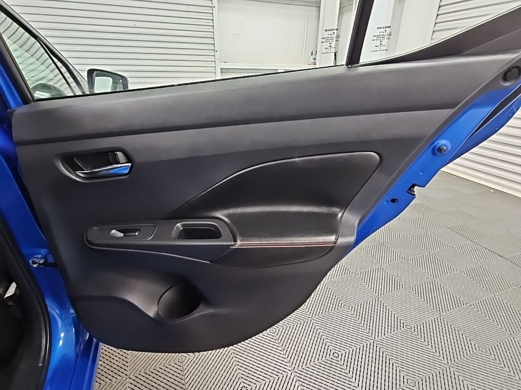 2021 Nissan Versa 1.6 SR