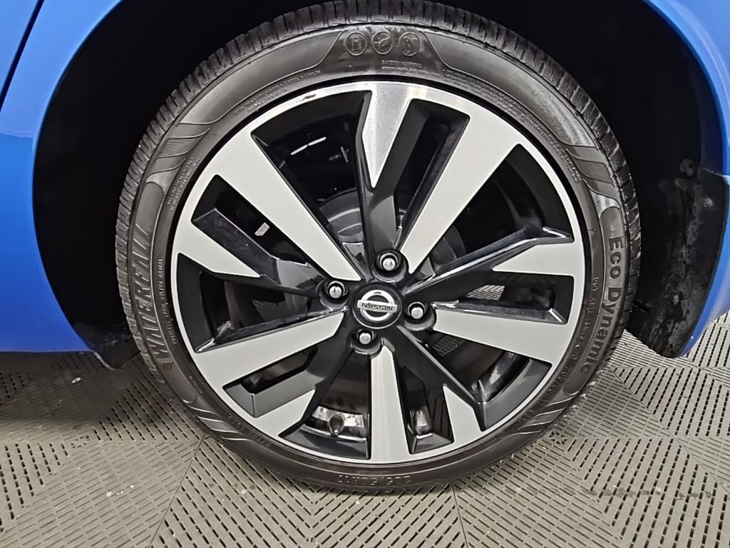 2021 Nissan Versa 1.6 SR