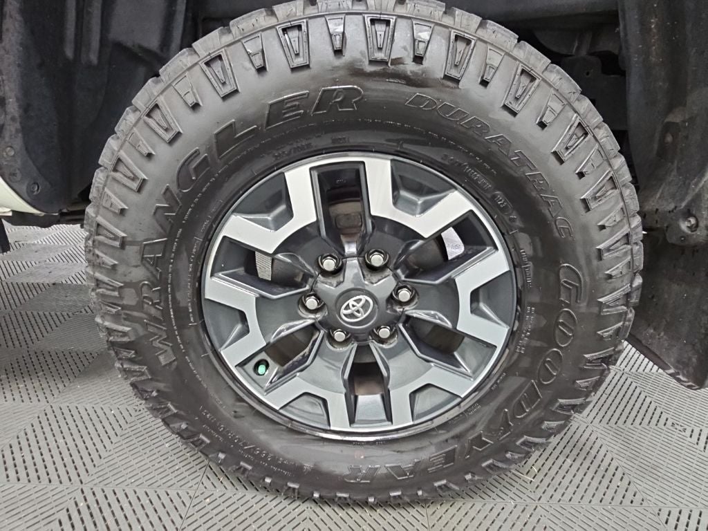 2023 Toyota Tacoma TRD Off-Road V6