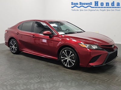 2018 Toyota Camry SE