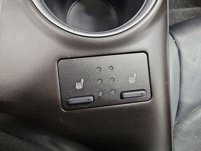 2022 Toyota Camry Hybrid XLE