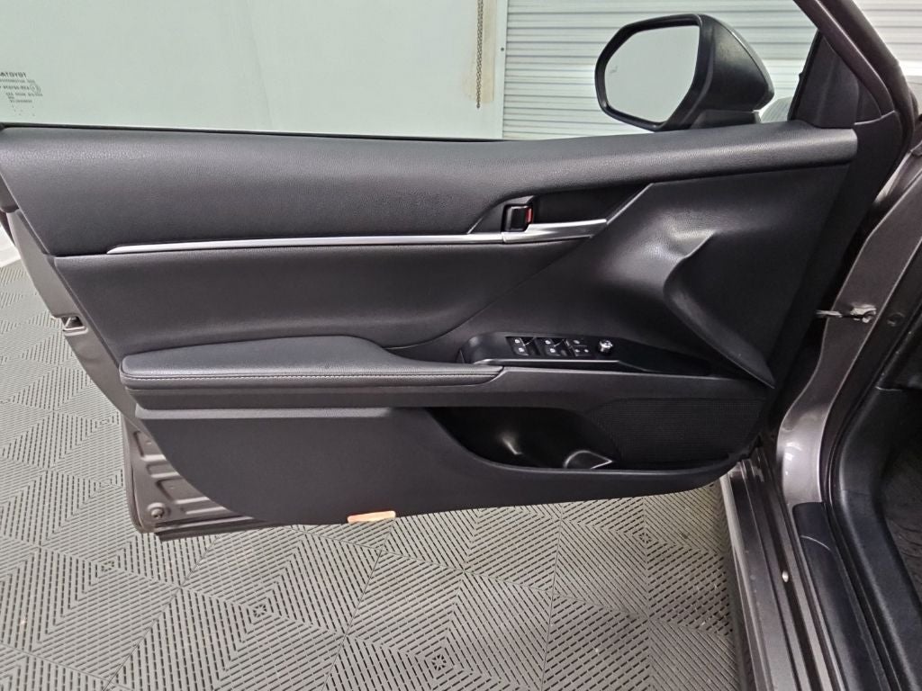 2020 Toyota Camry XSE V6