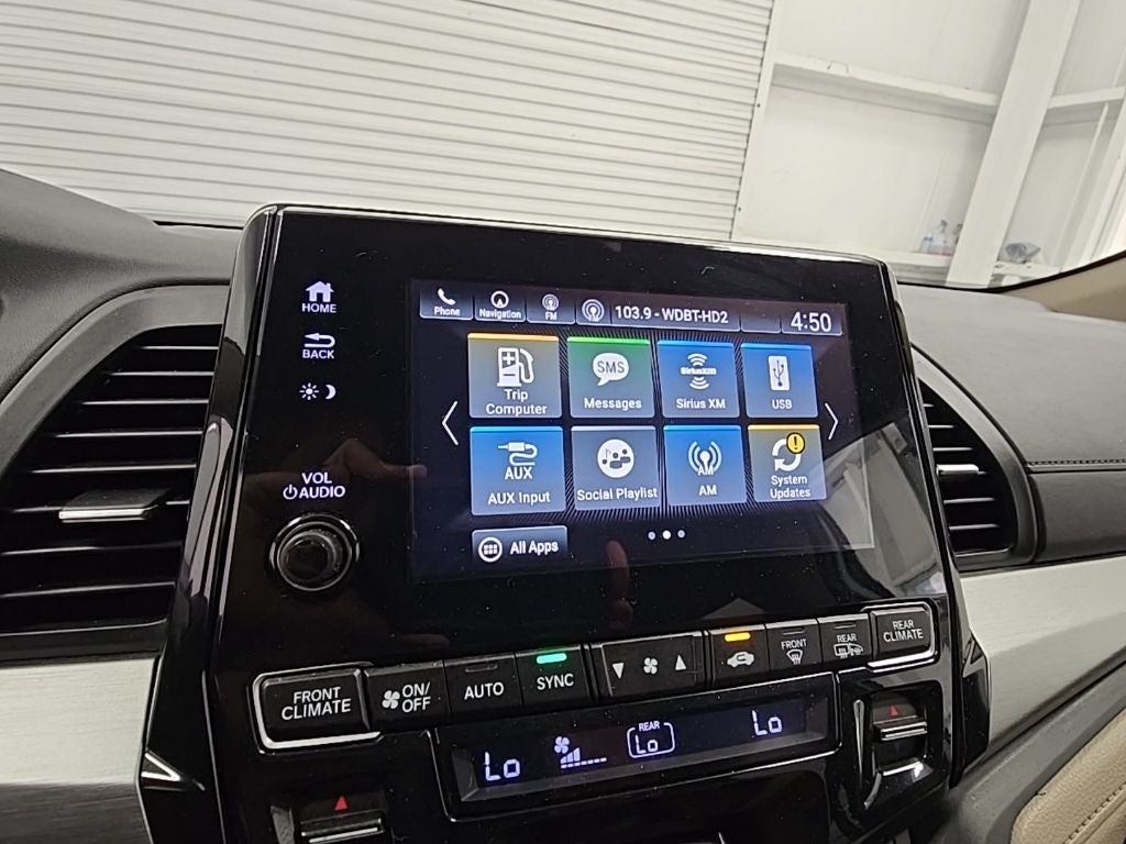 2019 Honda Odyssey EX-L w/Navigation and Rear Entertainment System
