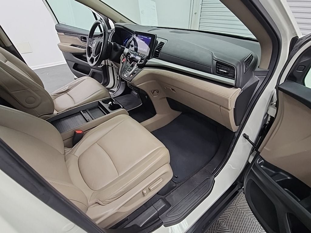 2019 Honda Odyssey EX-L w/Navigation and Rear Entertainment System