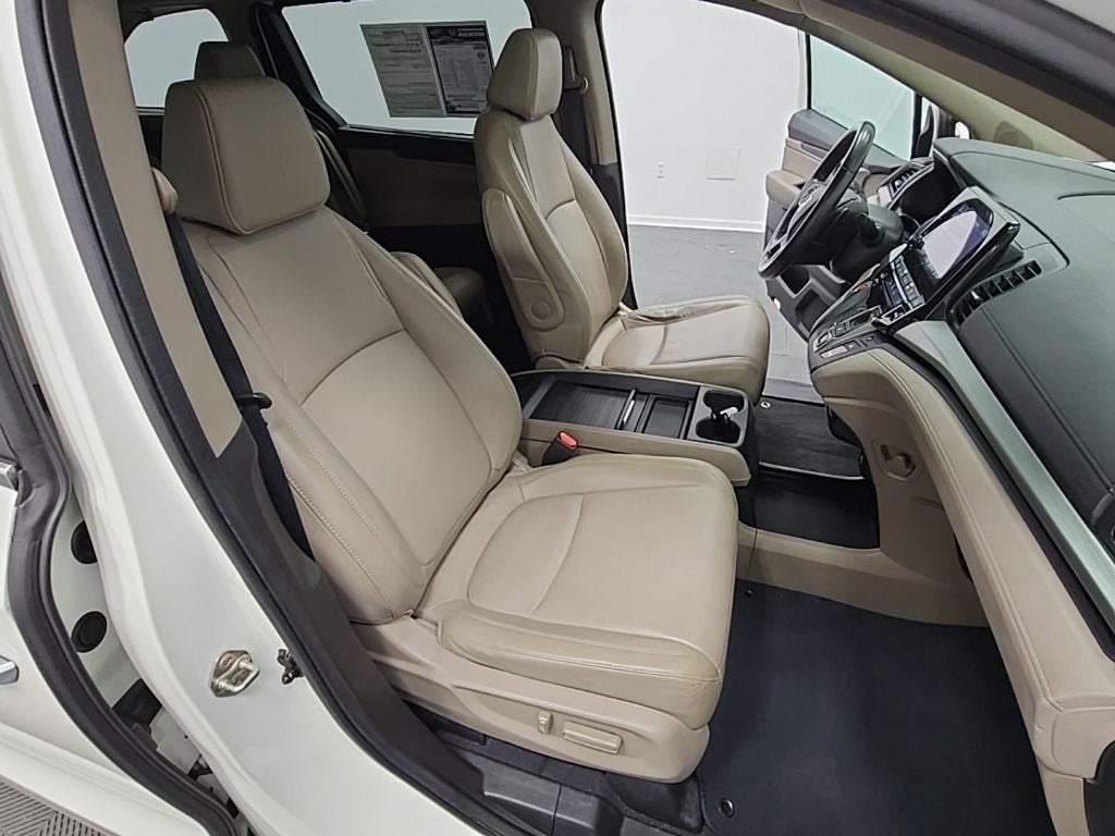 2019 Honda Odyssey EX-L w/Navigation and Rear Entertainment System