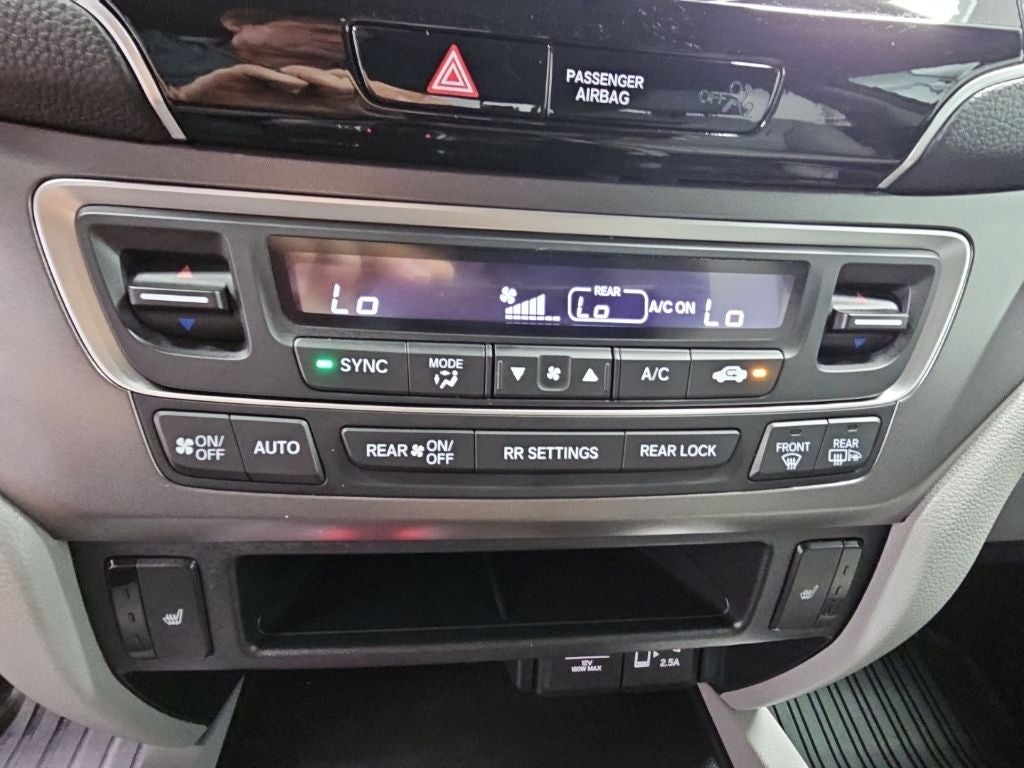 2021 Honda Pilot EX-L - Photo 18