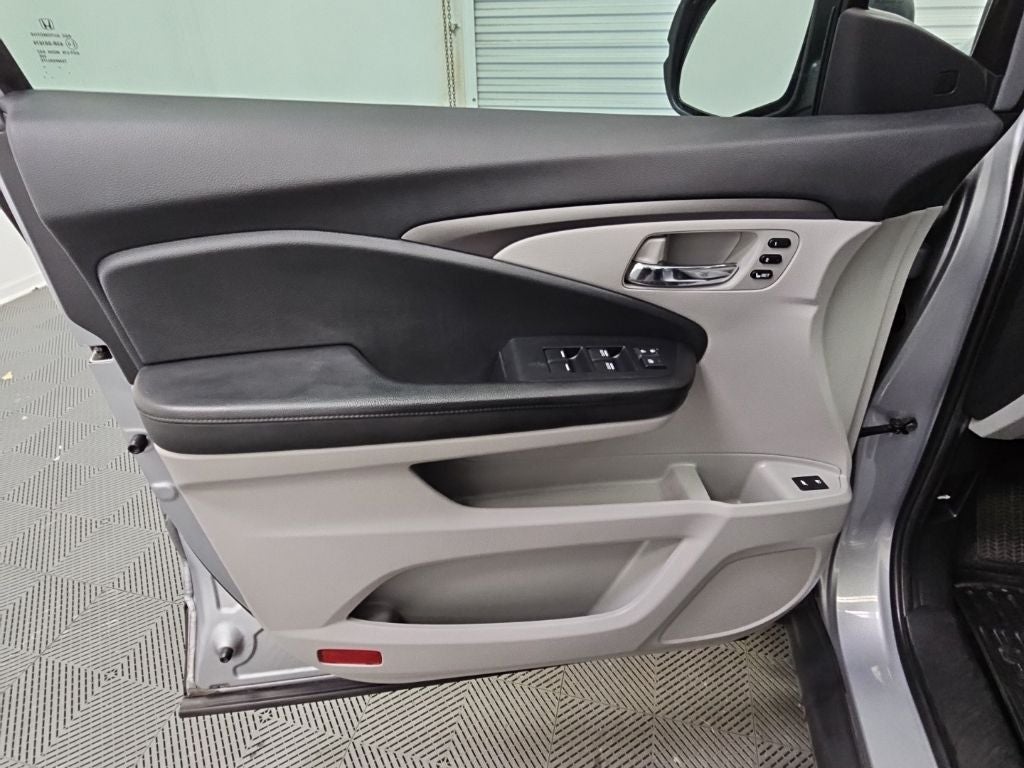 2021 Honda Pilot EX-L - Photo 30