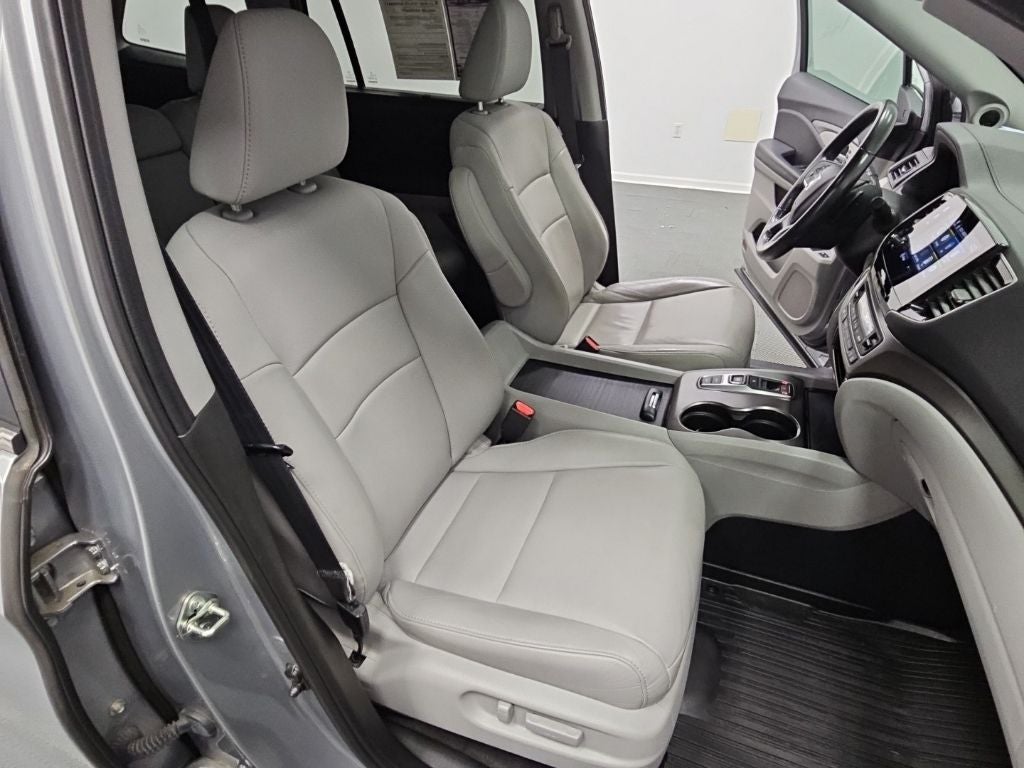 2021 Honda Pilot EX-L - Photo 41