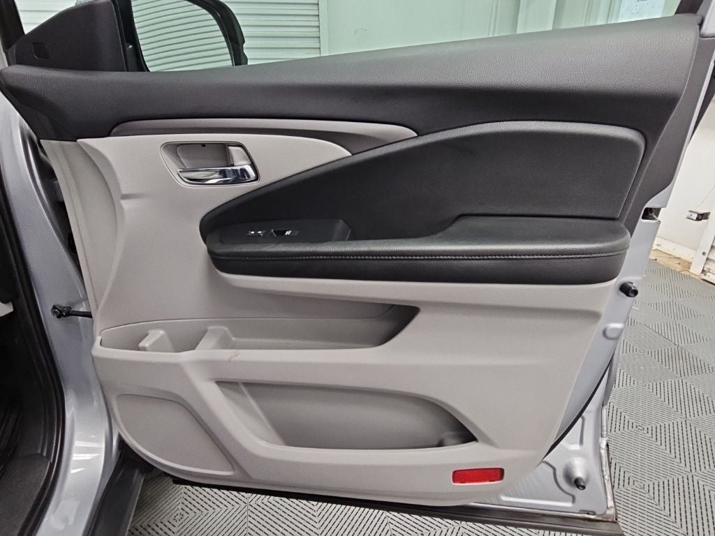 2021 Honda Pilot EX-L - Photo 42