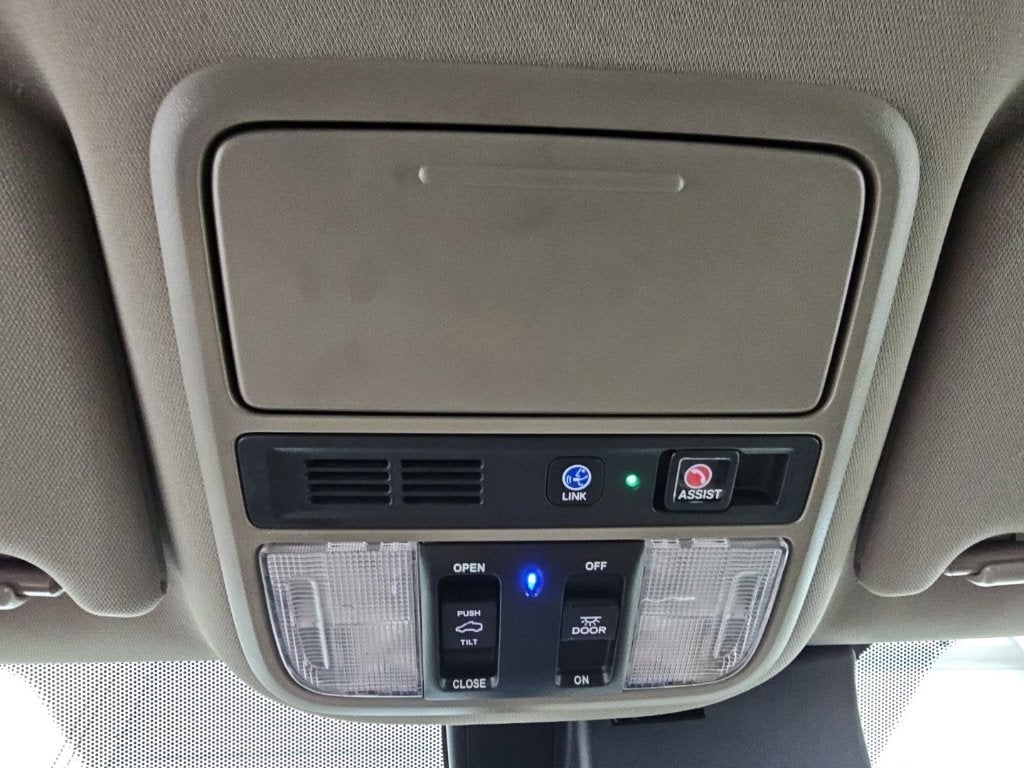 2022 Honda Pilot Touring 7 Passenger